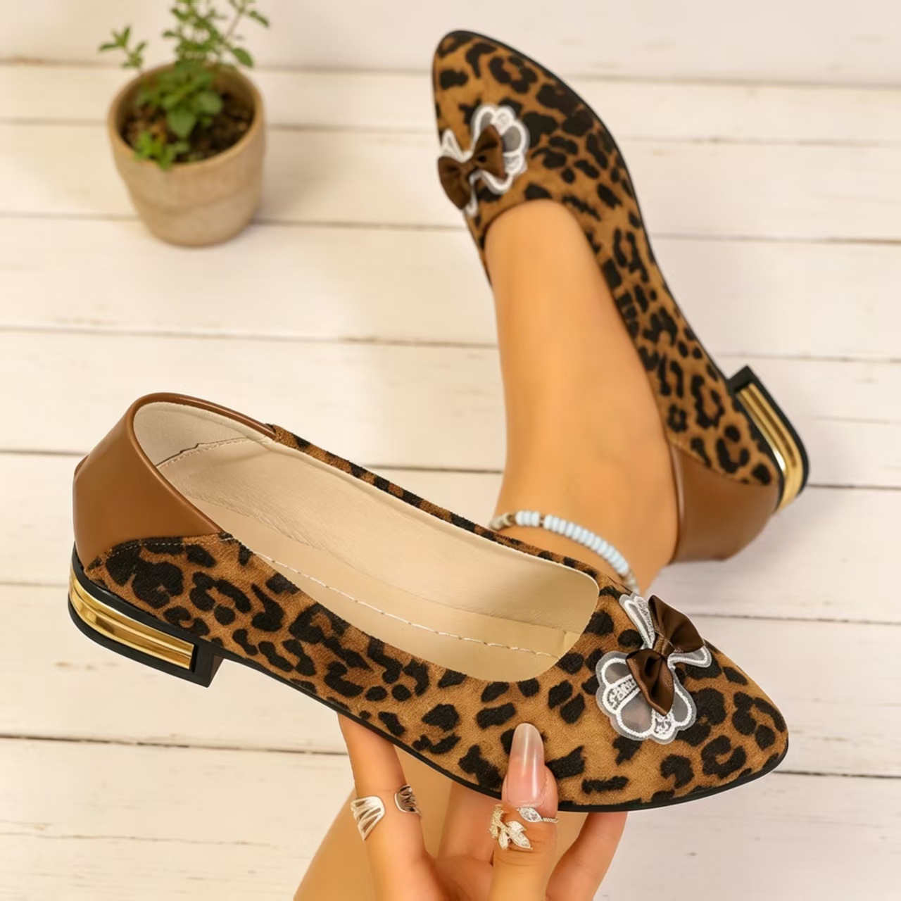Autumn Fashion Pointed Toe Low - Womens Heels ulasan dan harga
