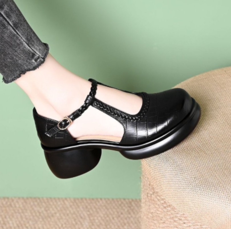 Women Black Croc‑Embossed Mary - Womens Heels ulasan dan harga